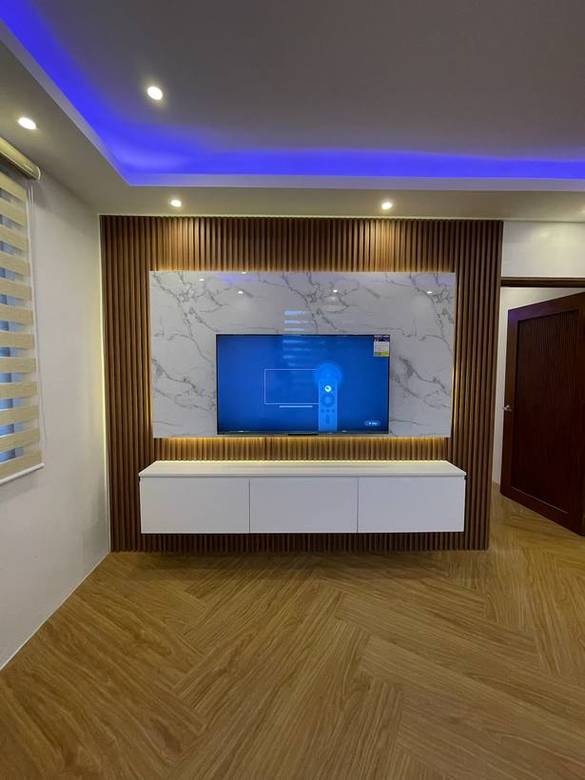 Marble centre panel framed in timber slats, with a matching dresser