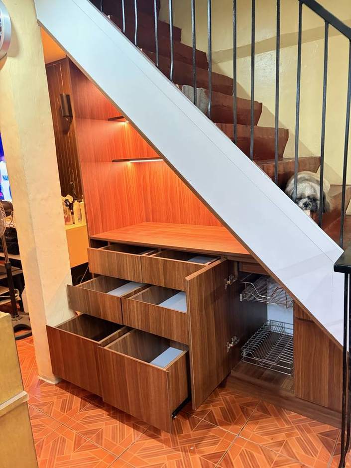 understair26 photo 2